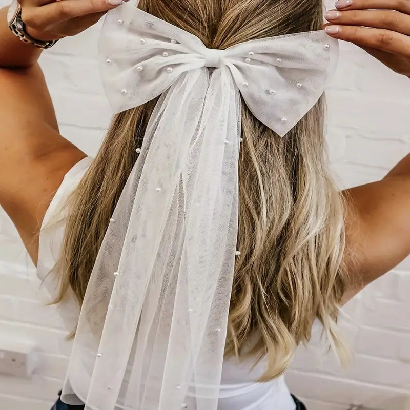 Elegant White Bow Hair Clip